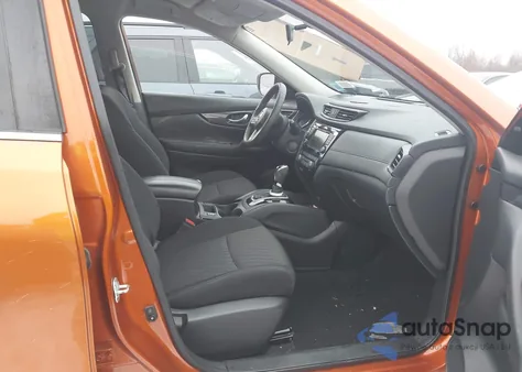 2018 Nissan Rogue Sv z USA, uszkodzony, nr VIN 5N1AT2MV4JC820963